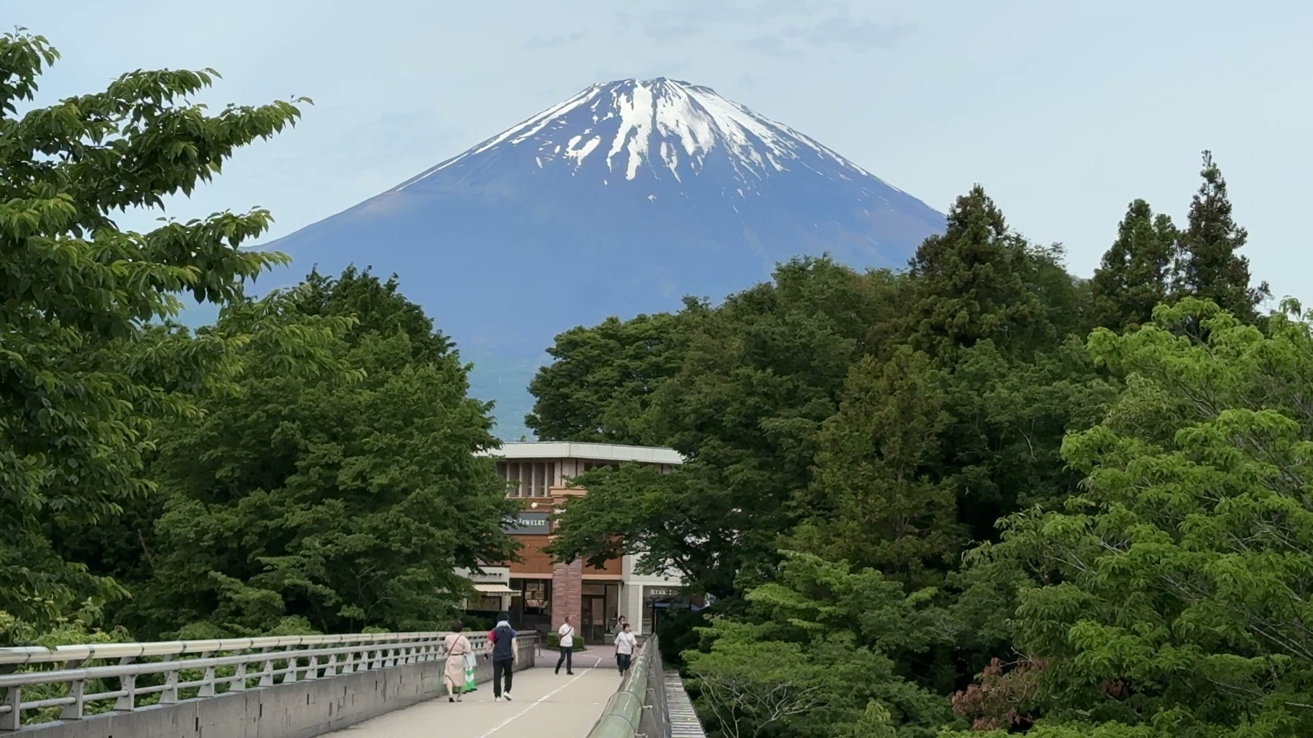 Article51 fuji climbing featured